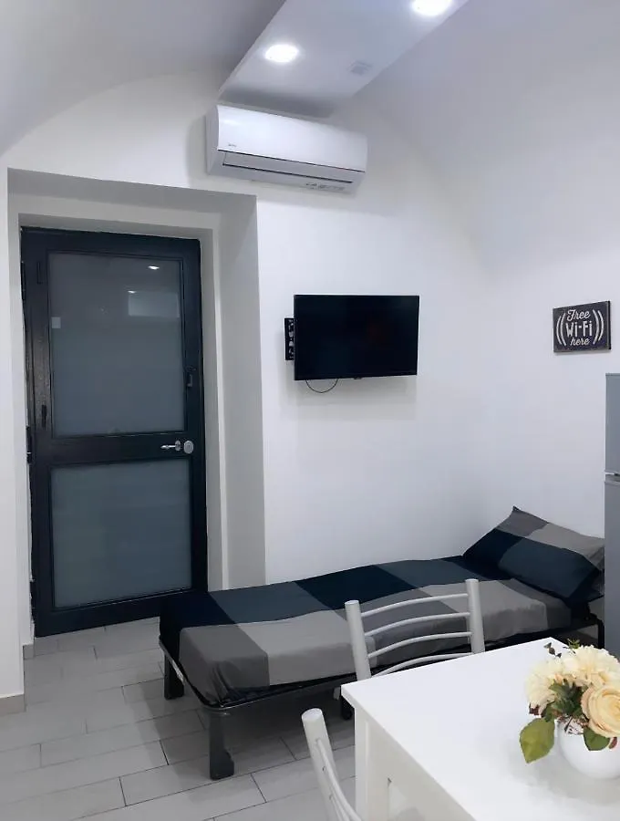 Antonio'S House Apartment Naples Italy