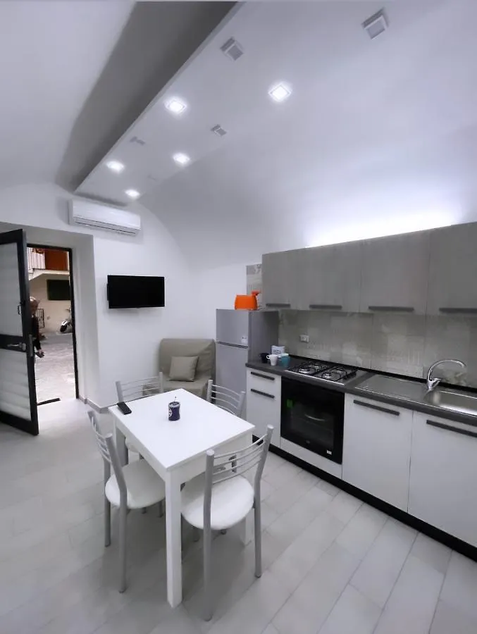Antonio'S House Apartment Naples Italy